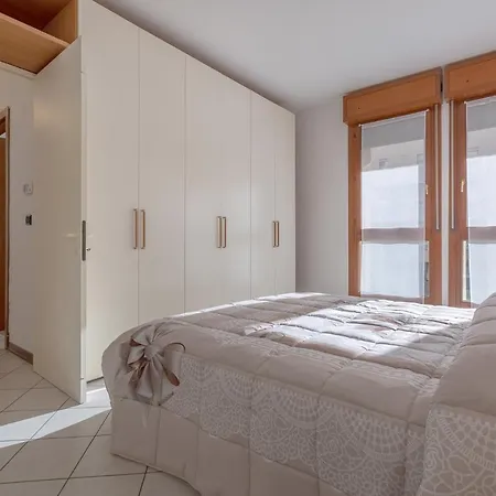 Appartamento Bright & Airy Near Zanolini Station